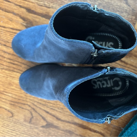 Circus by Sam Edelman Navy Suede Ankle Boots - Picture 6 of 7